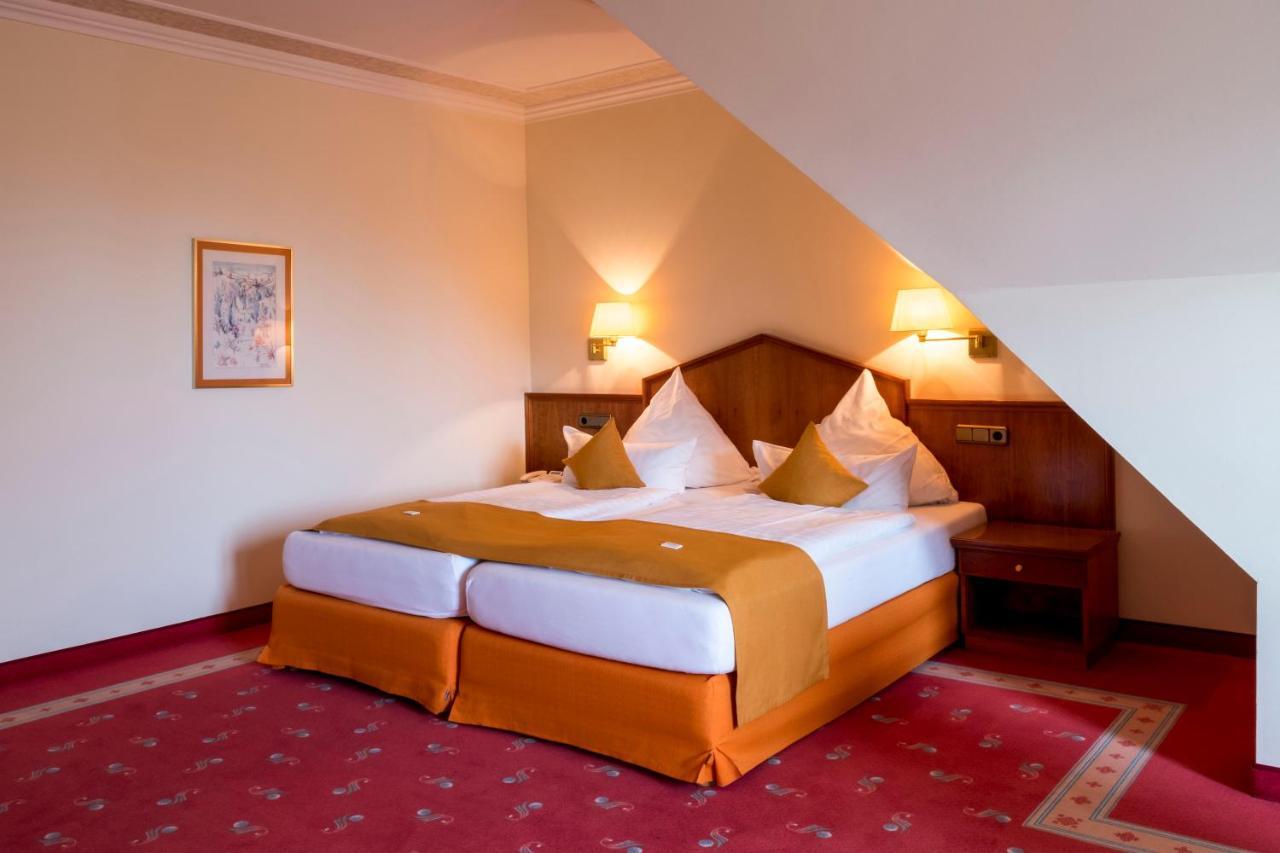 Hotel Ringhotel Hohe Wacht 4*